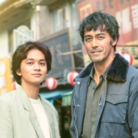Akira (played as an adult by Takumi Kitamura) grows up in Hiroshima raised by his single father, Yasu (Hiroshi Abe), in Takahisa Zeze’s “Tombi: Father and Son.” | © 2022 ‘TOMBI’ FILM PARTNERS
