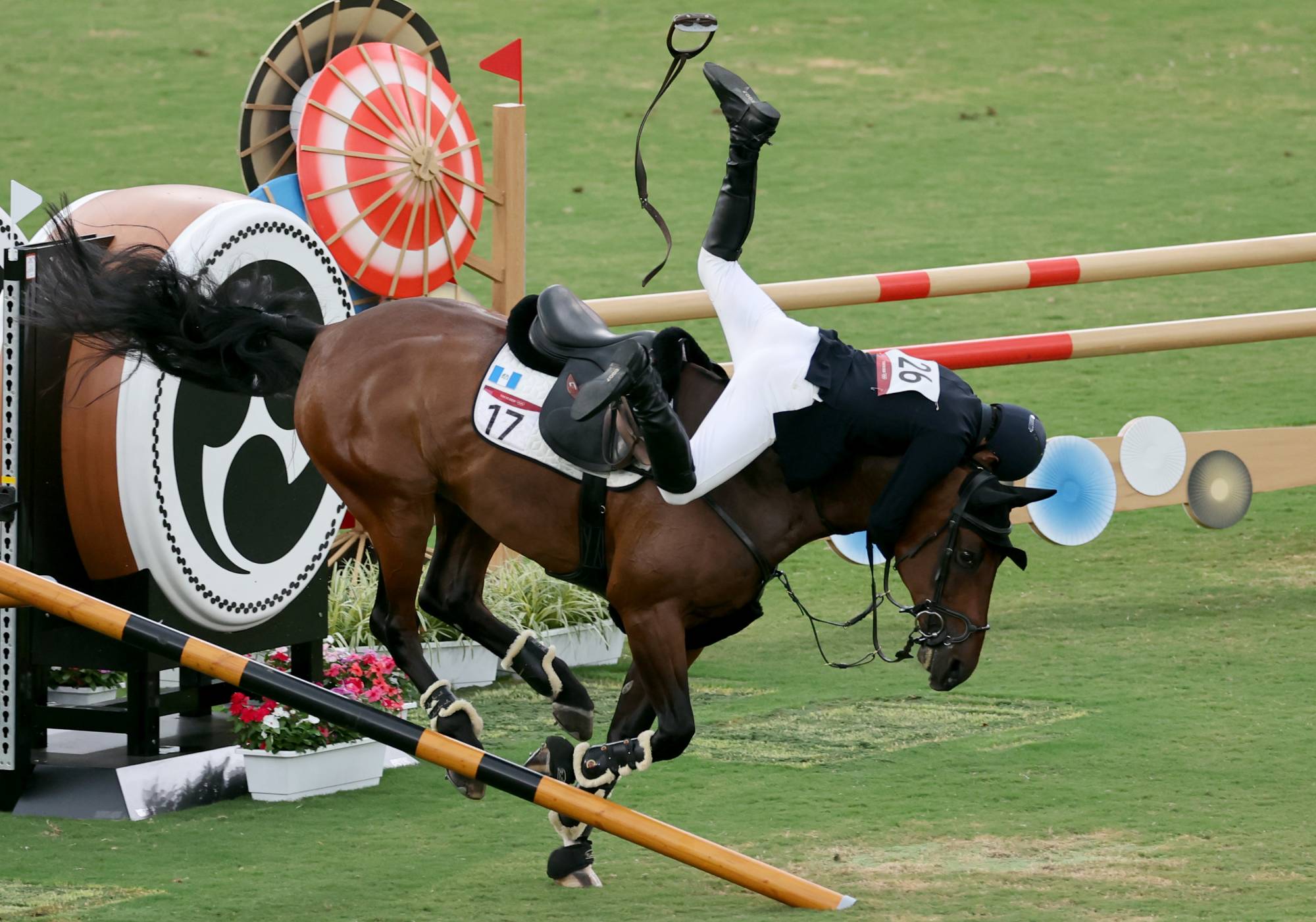 Obstacle racing to be tested as equestrian replacement in modern pentathlon 