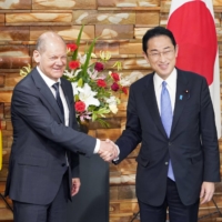 Germany Chancellor Olaf Scholz and Prime Minister Fumio Kishida ahead of their talks at the Prime Minister\'s Office on April 28 | KYODO