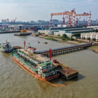 Oil tankers at the Sinopec Yaogang oil depot in Nantong, China.  Th Iraqi government has been worried  that China\'s dominance could make Iraq less attractive for investment from elsewhere. | REUTERS