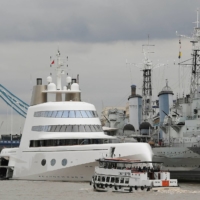 A superyacht owned by Russian tycoon Andrey Melnichenko in London in 2016 | REUTERS