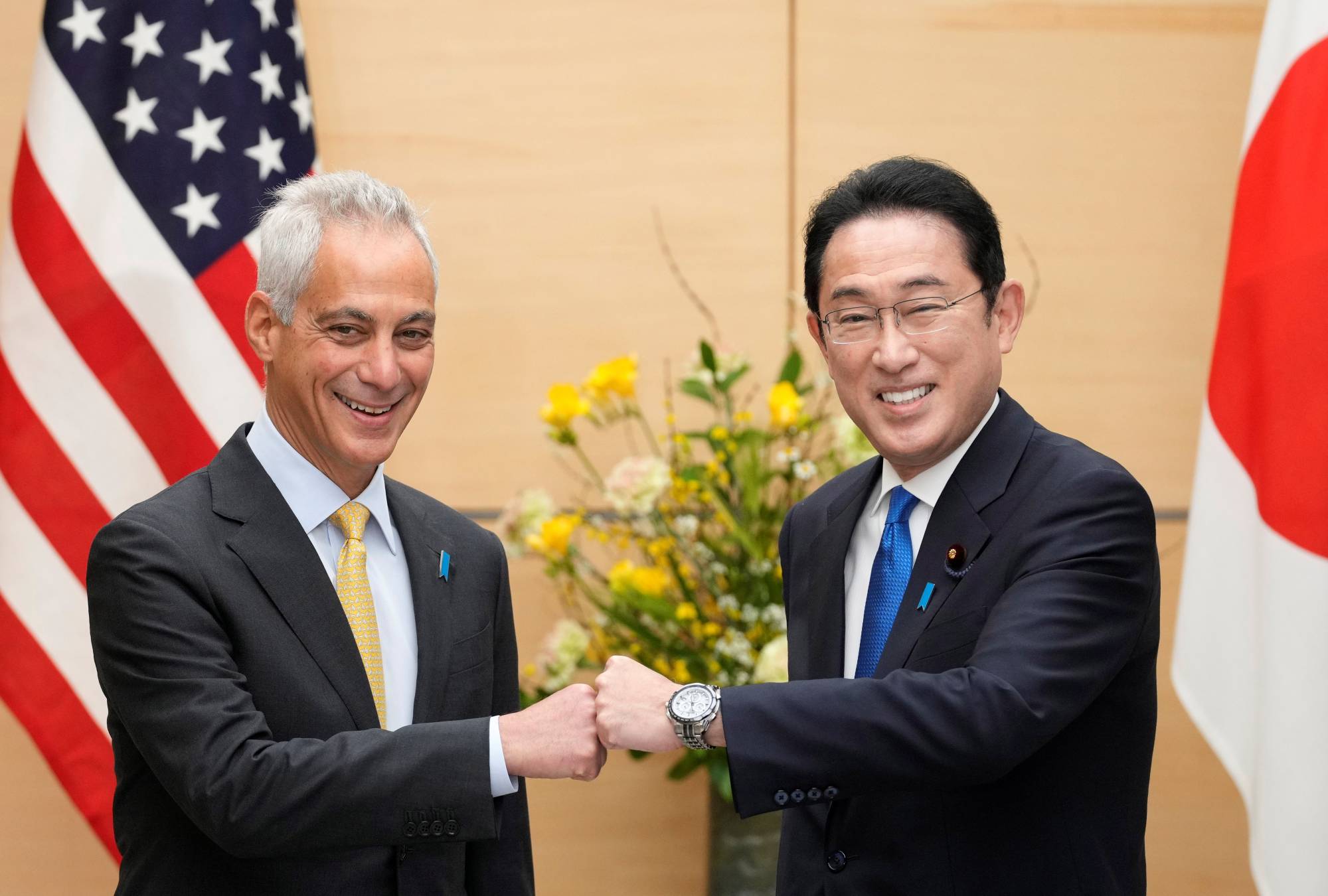 U.S. Ambassador to Japan Rahm Emanuel and Prime Minister Fumio Kishida in Tokyo in February | Pool / via REUTERS
