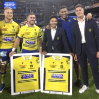 Clermont\'s Kotaro Matsushima (third from right) stands on the field during a ceremony for departing players after the last match of the season.   | KYODO