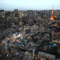 Tokyo has fallen to fifth on a list of the world’s 20 most expensive cities for expats, with all Japanese cities falling due to the weakened yen. | BLOOMBERG
