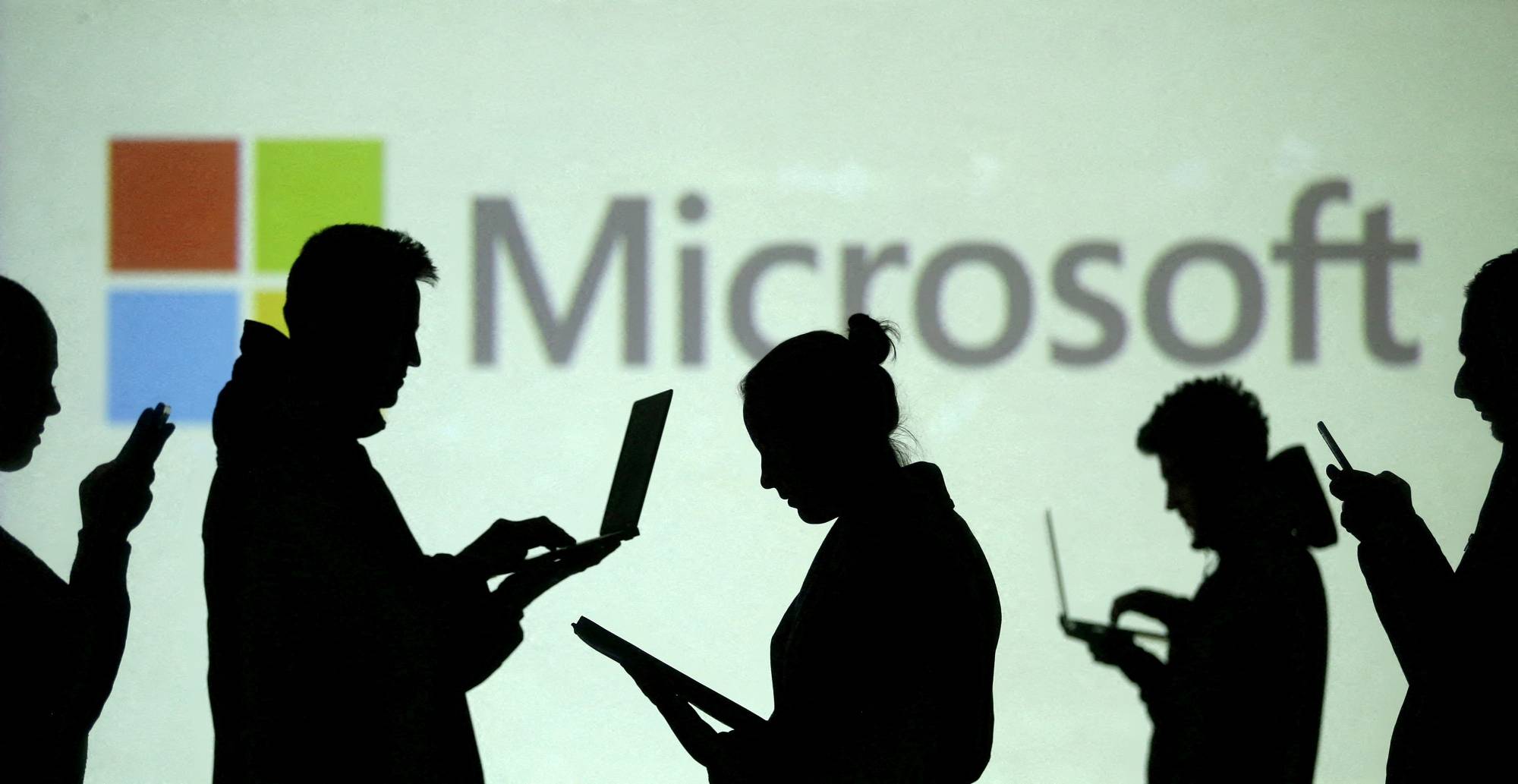 According to web traffic analysis website StatCounter, 61.11% of users in Japan were using Google Chrome on desktop computers as of May, followed by 21.49% for Microsoft Edge and 2.56% for Internet Explorer. | REUTERS