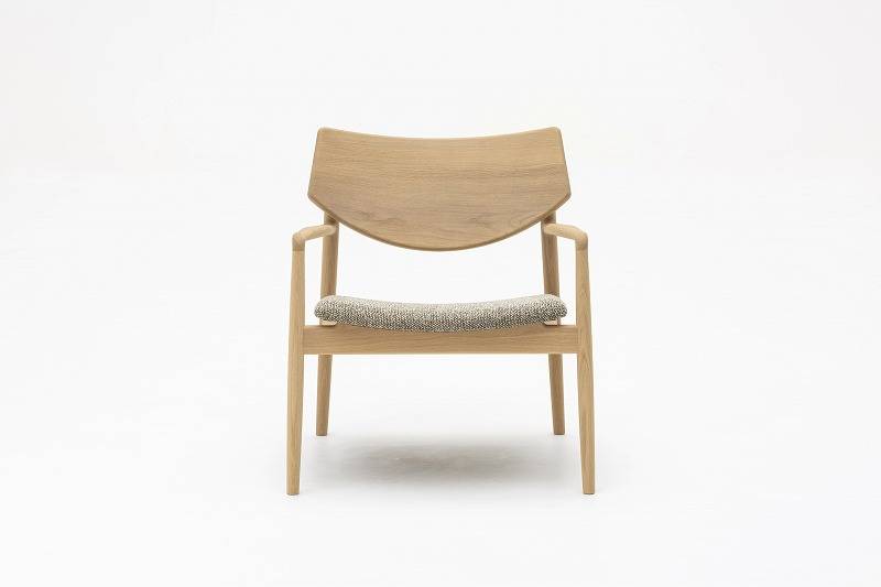 Karimoku Case Study’s A-LC01 chair is an updated version of architect Keiji Ashizawa’s original design for Blue Bottle cafes in Japan. | Courtesy of Karimoku