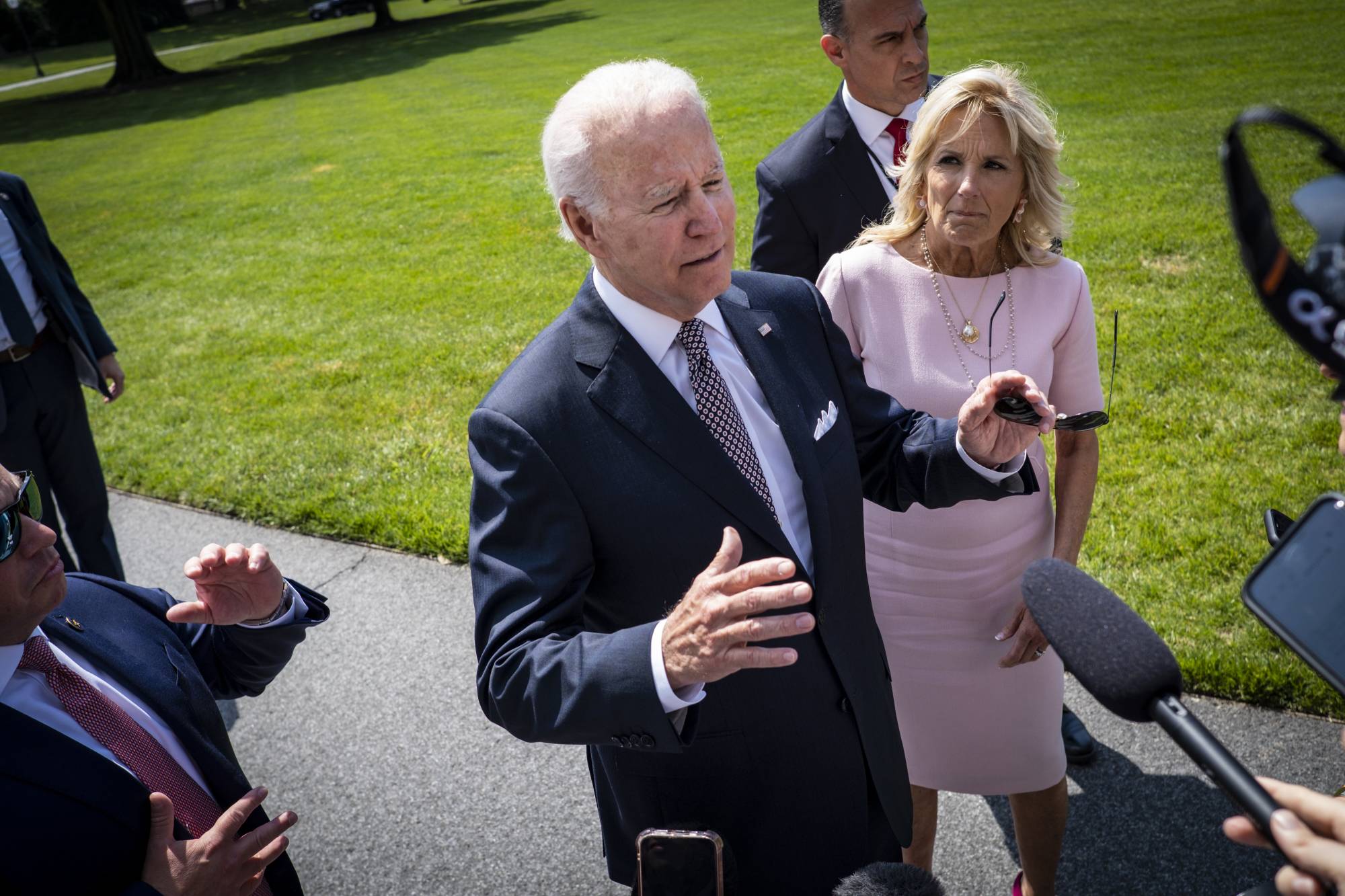 U.S. President Joe Biden and first lady Jill Biden before boarding Marine One at the White House in Washington on Friday. With no compromise in sight on a new agreement to revive the 2015 Iran nuclear deal that former President Donald Trump pulled the plug on and with Tehran making steady progress toward nuclear capability, the Biden administration could soon face a stark choice.  | PETE MAROVICH / THE NEW YORK TIMES