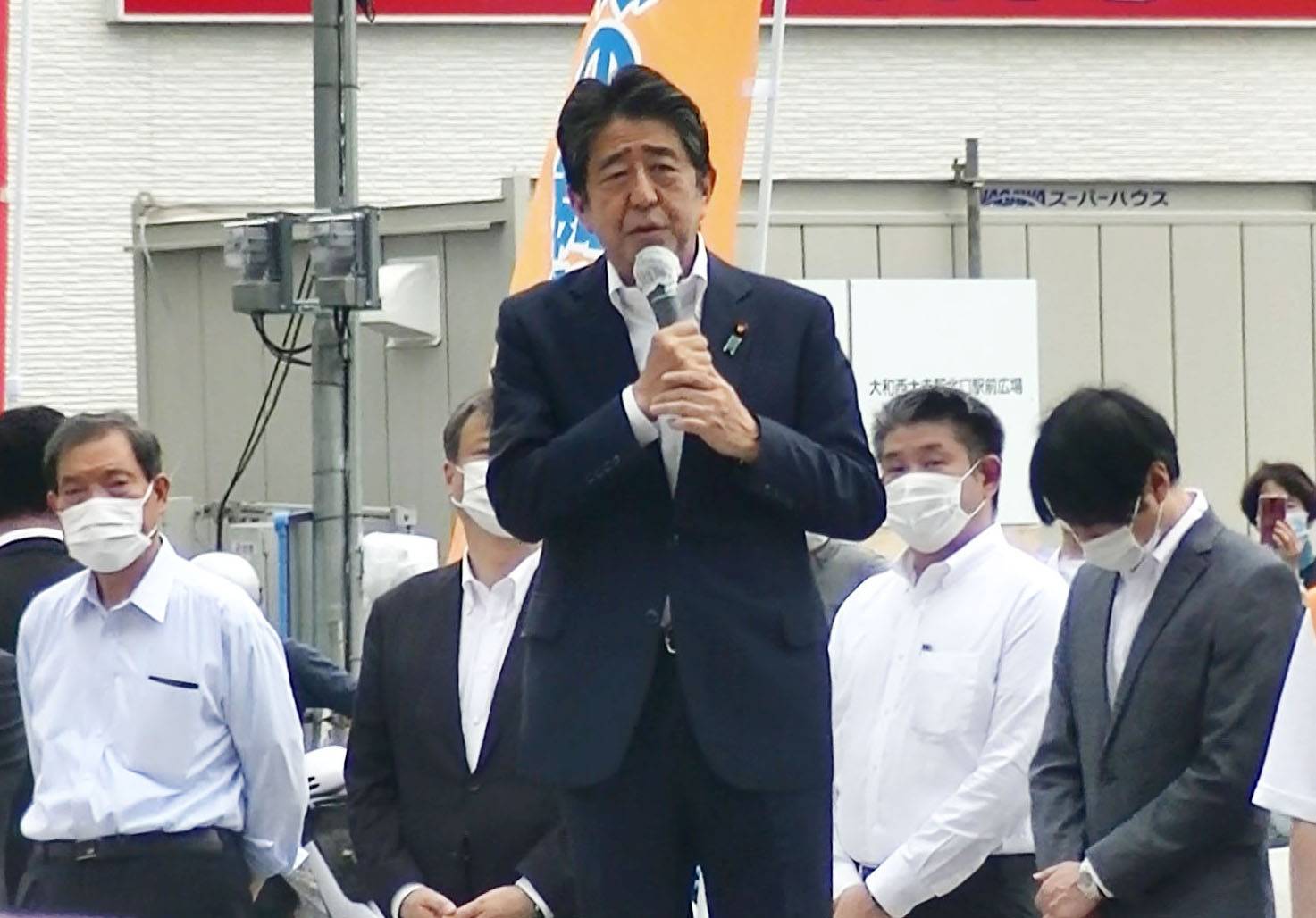 Former Prime Minister Shinzo Abe makes a stump speech in Nara on Friday. He was shot immediately after this picture was taken. | KYODO