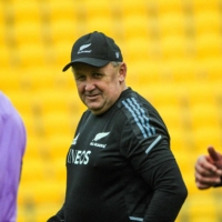 New Zealand coach Ian Foster watches a training session in Wellington on Tuesday.  | AFP-JIJI