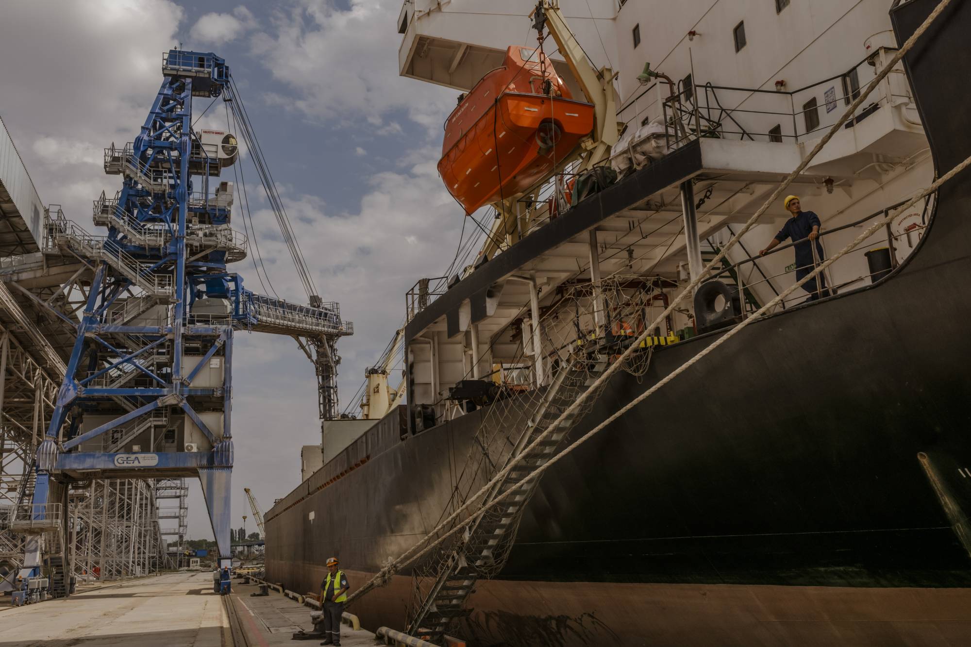 The Brave Commander cargo vessel laden with grain destined for Ethiopia, at Pivdennyi Port, Ukraine, on Sunday. It is the first ship specially chartered by the World Food Programme as part of an effort to direct much-needed grain to countries affected most by food shortages caused by Russia’s invasion of Ukraine. | Daniel Berehulak / The New York Times