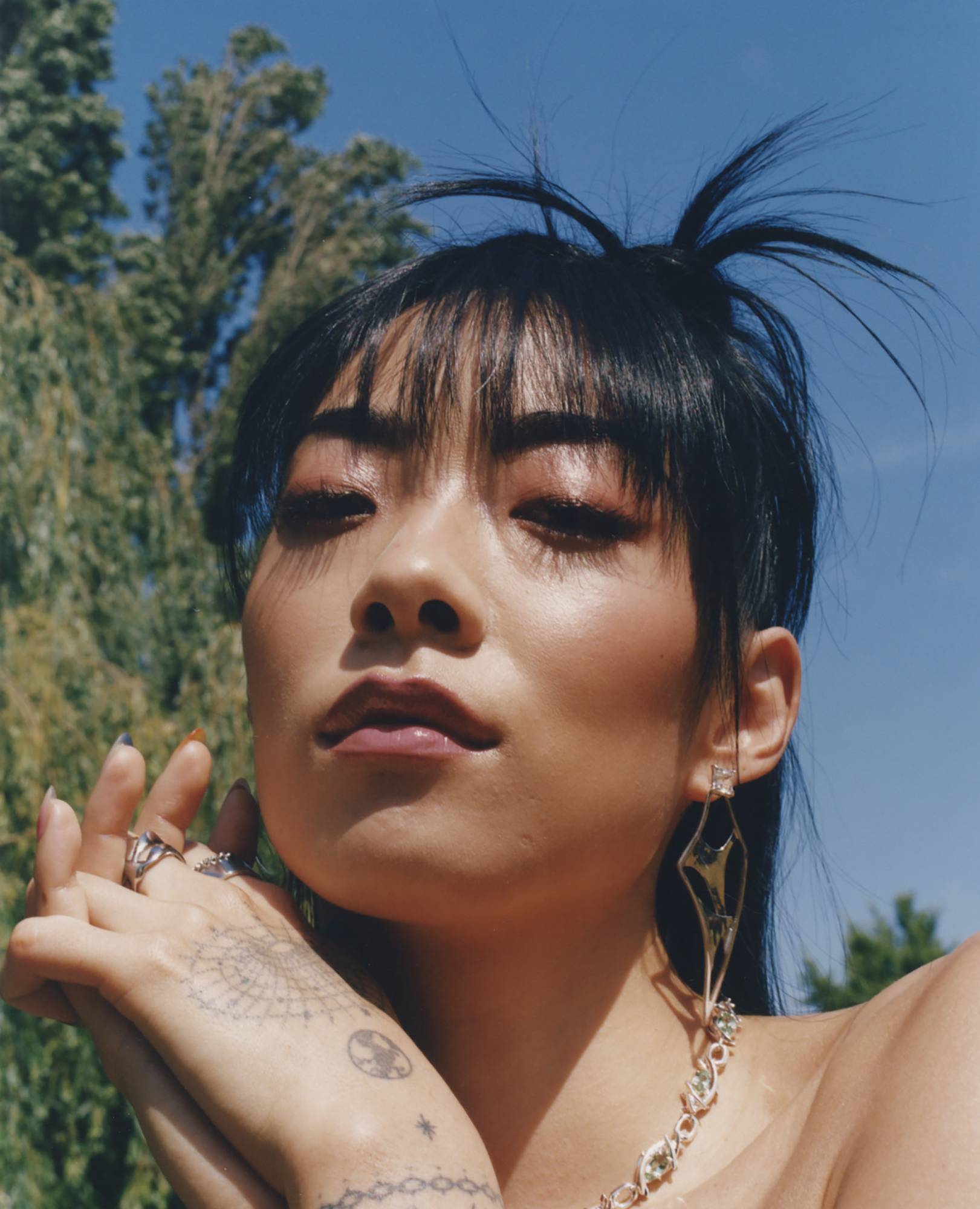 Rina Sawayama’s debut album came out early in the pandemic, but still attracted a passionate fan base and famous admirers. | OLIVIA LIFUNGULA / THE NEW YORK TIMES