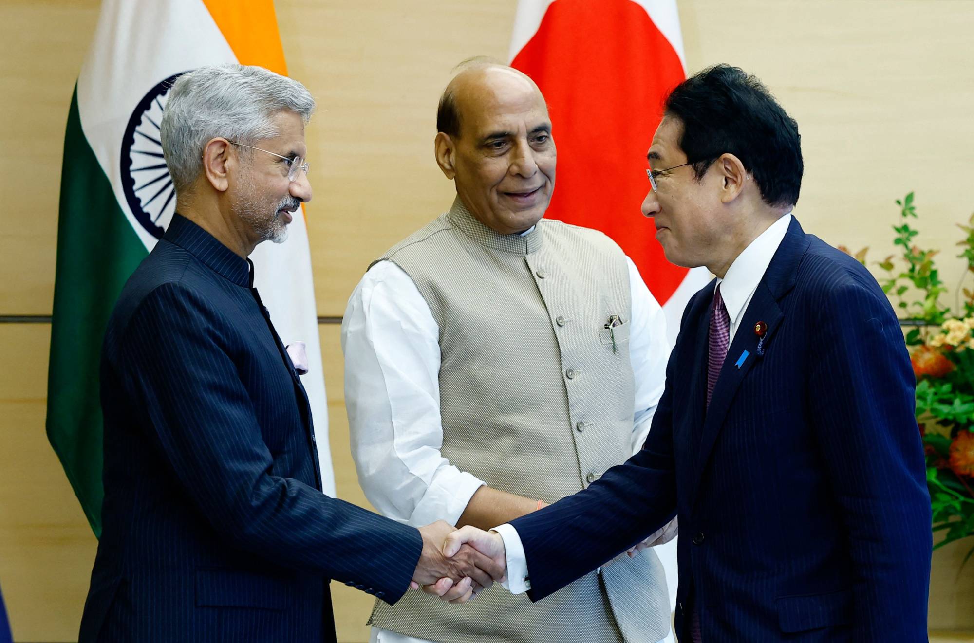Prime Minister Fumio Kishida meets with Indian Foreign Minister Subrahmanyam Jaishankar (left) and Defence Minister Rajnath Singh at the Prime Minister's Office Friday. | POOL / VIA AFP-JIJI
