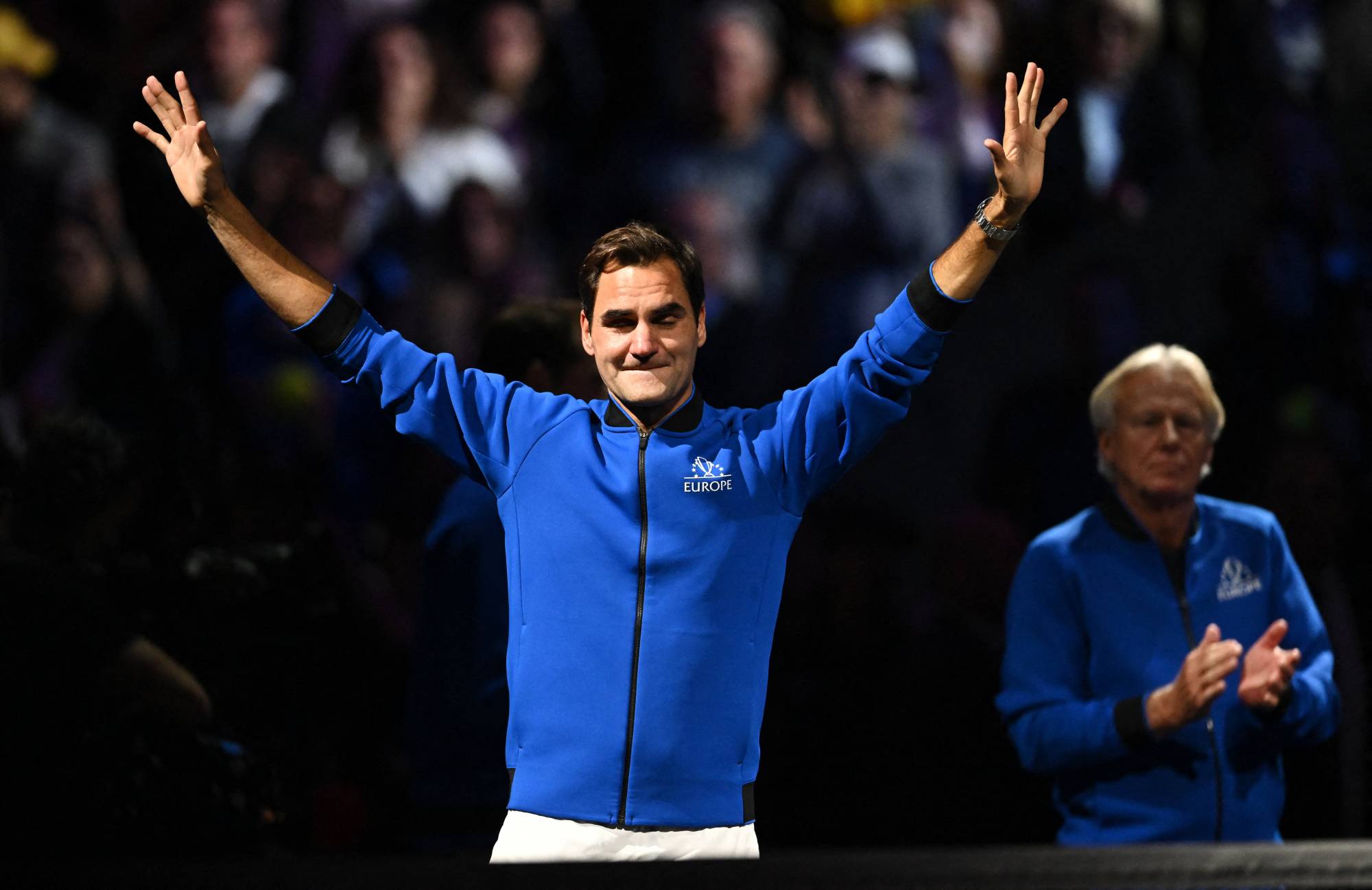 Roger Federer, even in defeat, gets fitting end to storied career