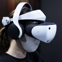 A Sony Group PlayStation VR2 headset | BLOOMBERG