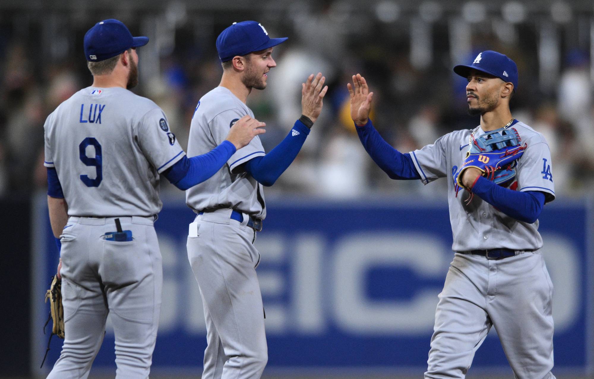 dodger uniforms over the years