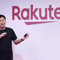 Rakuten\'s Hiroshi Mikitani is losing money rapidly on his mobile carrier gamble and may need to find a partner with deeper pockets to rescue his floundering venture. | BLOOMBERG