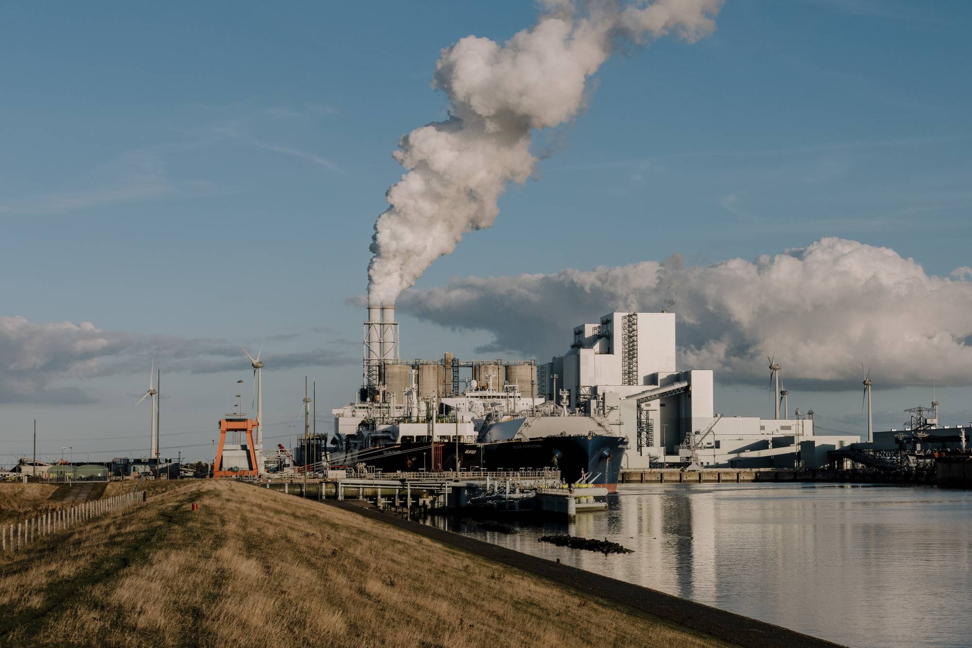 A liquefied natural gas terminal, and power plant beyond, at the Eemshaven port in the Netherlands | ILVY NJIOKIKTJIEN / THE NEW YORK TIMES