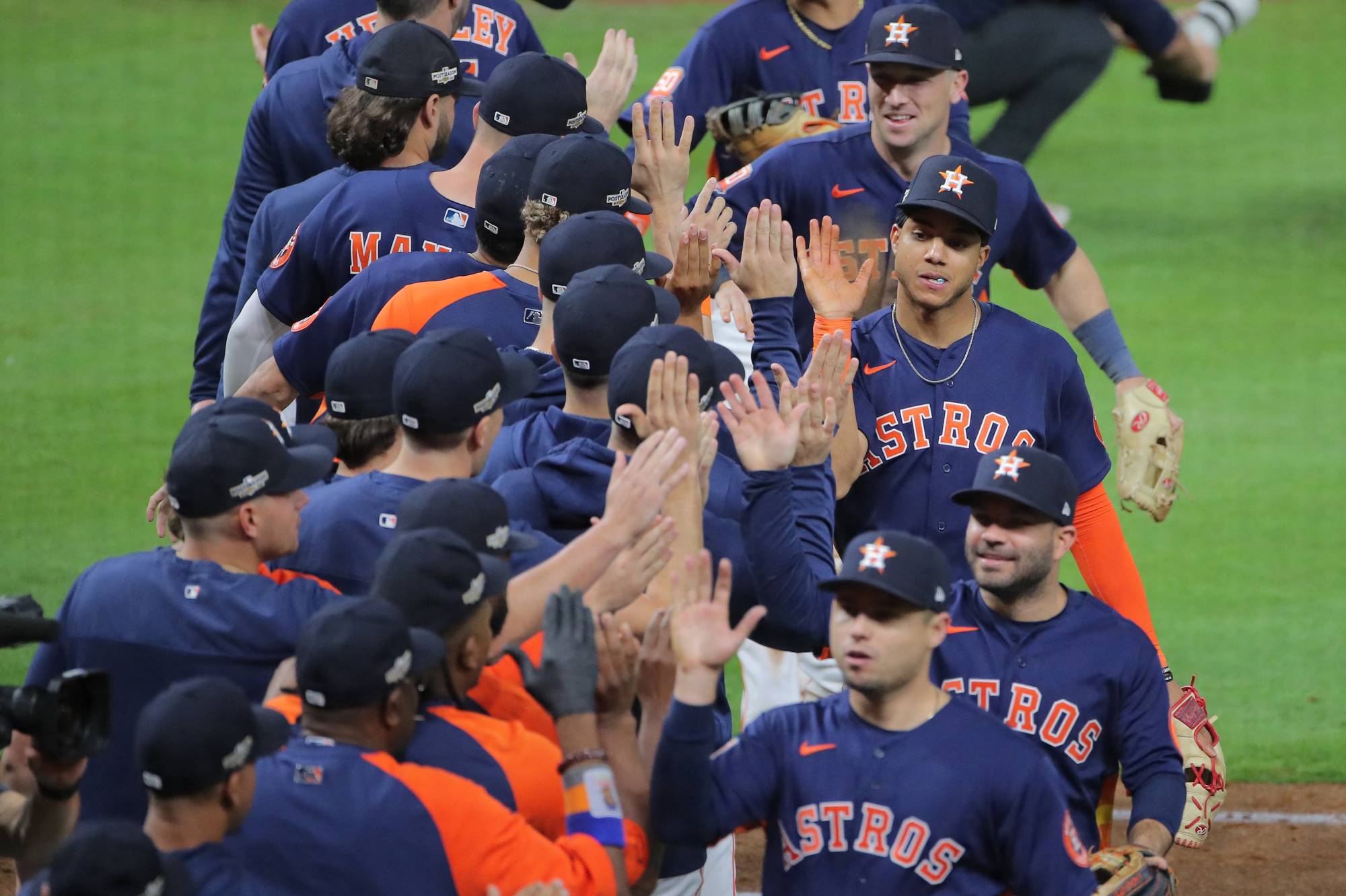 Framber Valdez tosses gem to give Astros 2-0 ALCS edge over