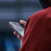 As mobile game developers rush to create better-quality products and with memory upgrades not keeping pace, the result is fewer games can vie for attention. | BLOOMBERG
