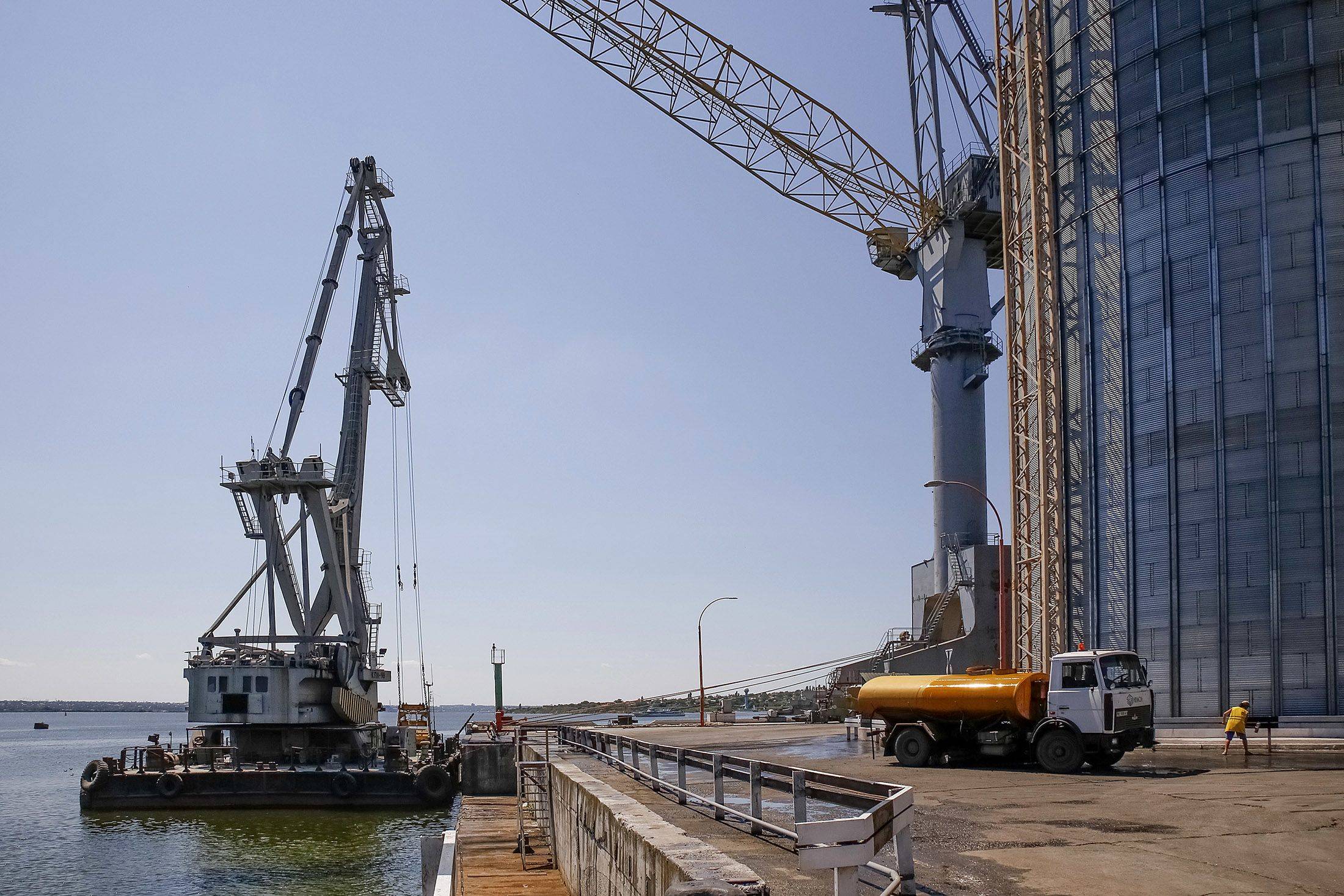 The Nibulon export facility in Mykolaiv in 2013 | Bloomberg