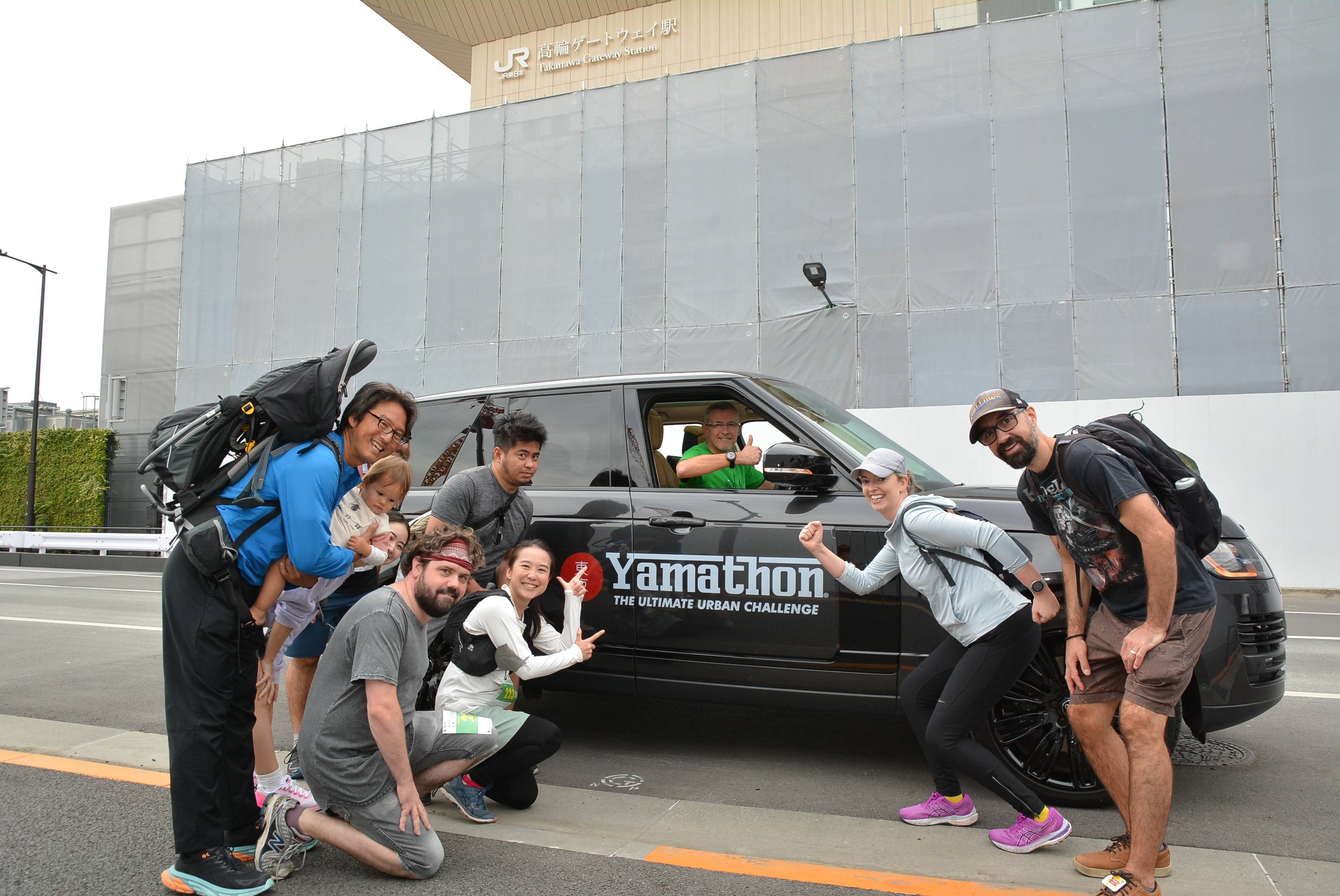 The media Land Rover that took members of the media to different stations on the JR Yamanote Line. | MASAKI HASHIMOTO