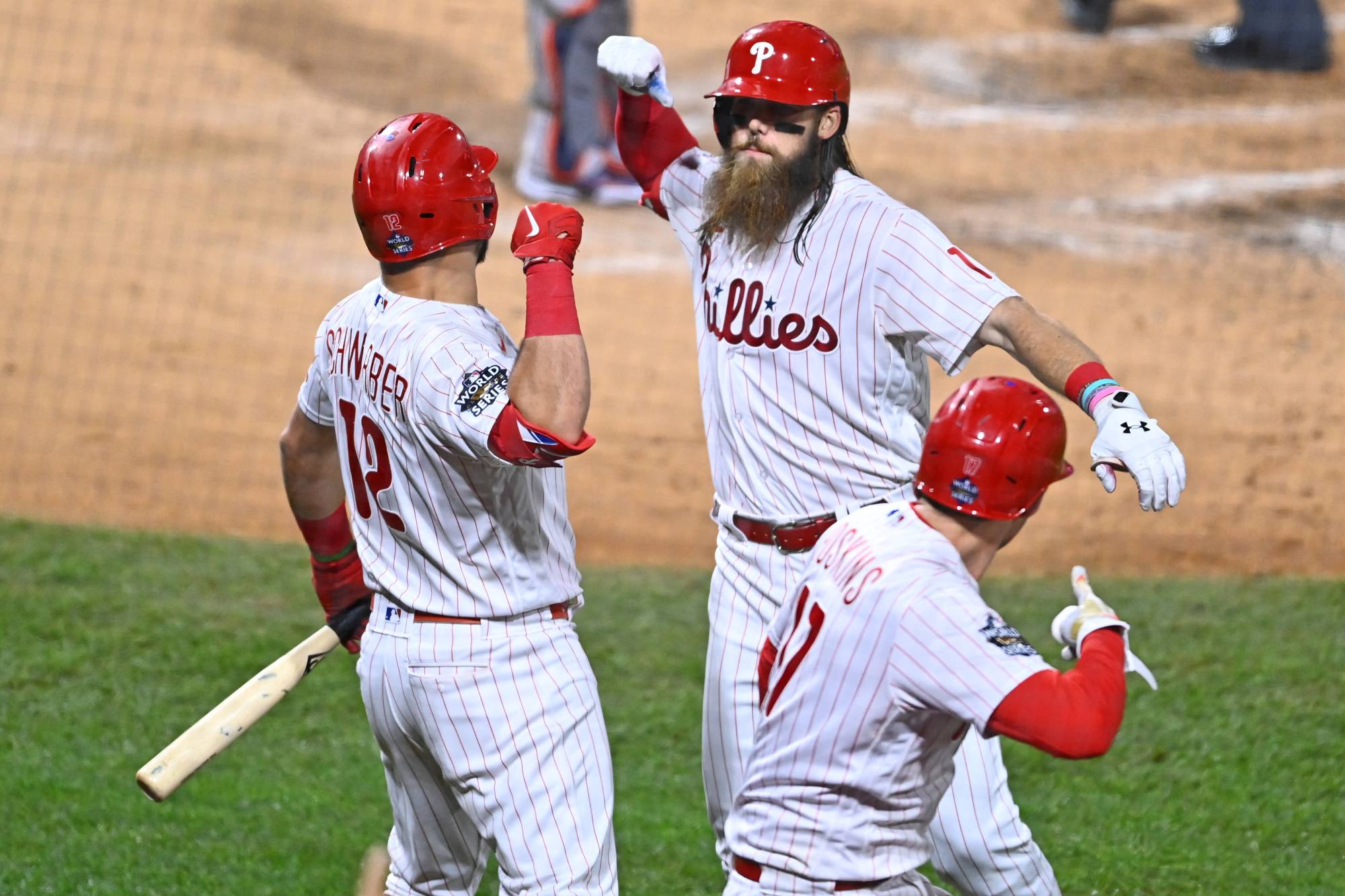 Phillies pummel Astros to take World Series lead