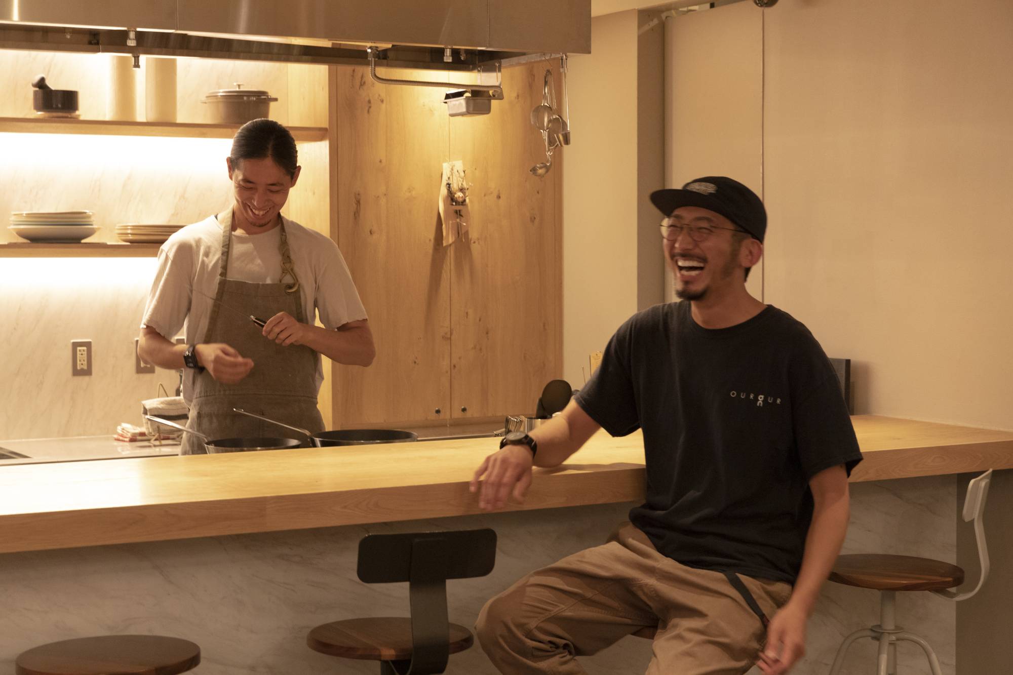 Kiyoki Umeda (left) and Ryo Saegusa have kept the focus on the doughtnuts at their Asakusabashi shop. | PATRICK PARR