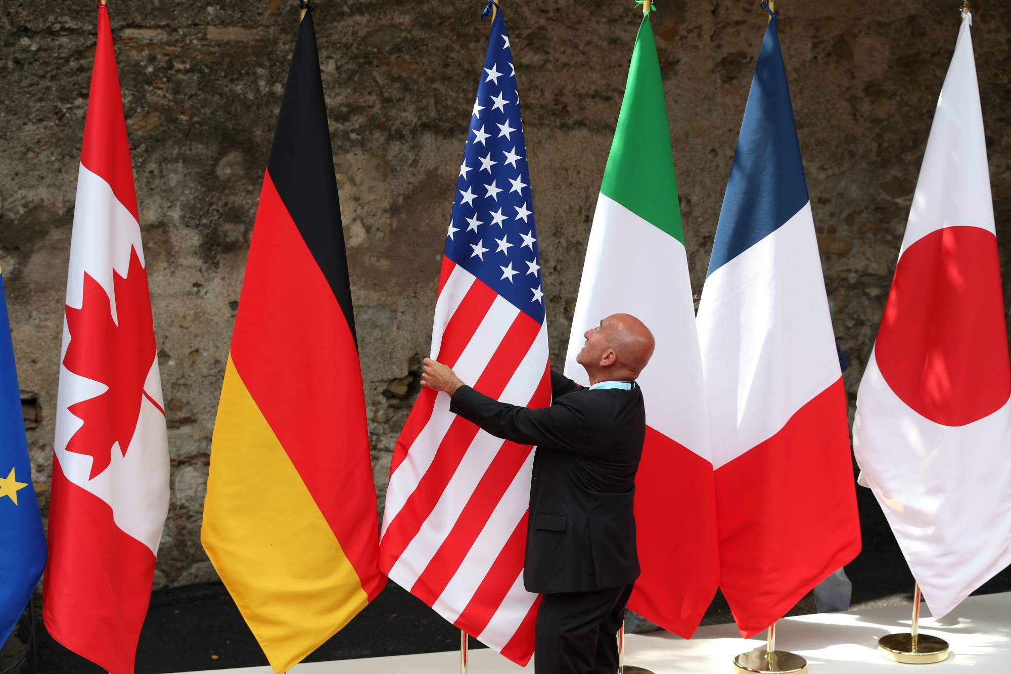 To maintain its global relevancy and influence, the Group of Seven should shift eastward and consider the inclusion of South Korea and Australia. | REUTERS 