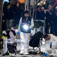 Investigators work after an explosion of unknown origin shook the busy shopping street of Istiklal in Istanbul on Sunday.  | AFP-JIJI