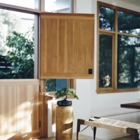 Marie Kondo, who once worked as a Shinto shrine maiden, recommends wiping your entranceway floor every day, to instill “respect for our home as a sacred place.” | TESS COMRIE / VIA THE NEW YORK TIMES