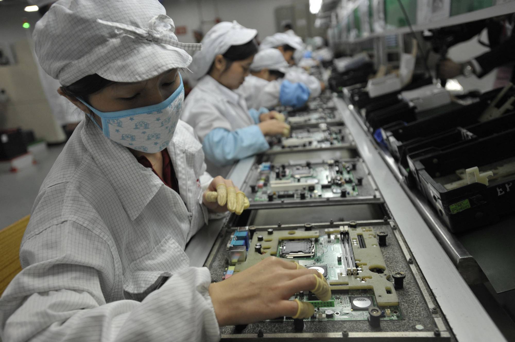 Apple factories new arrivals