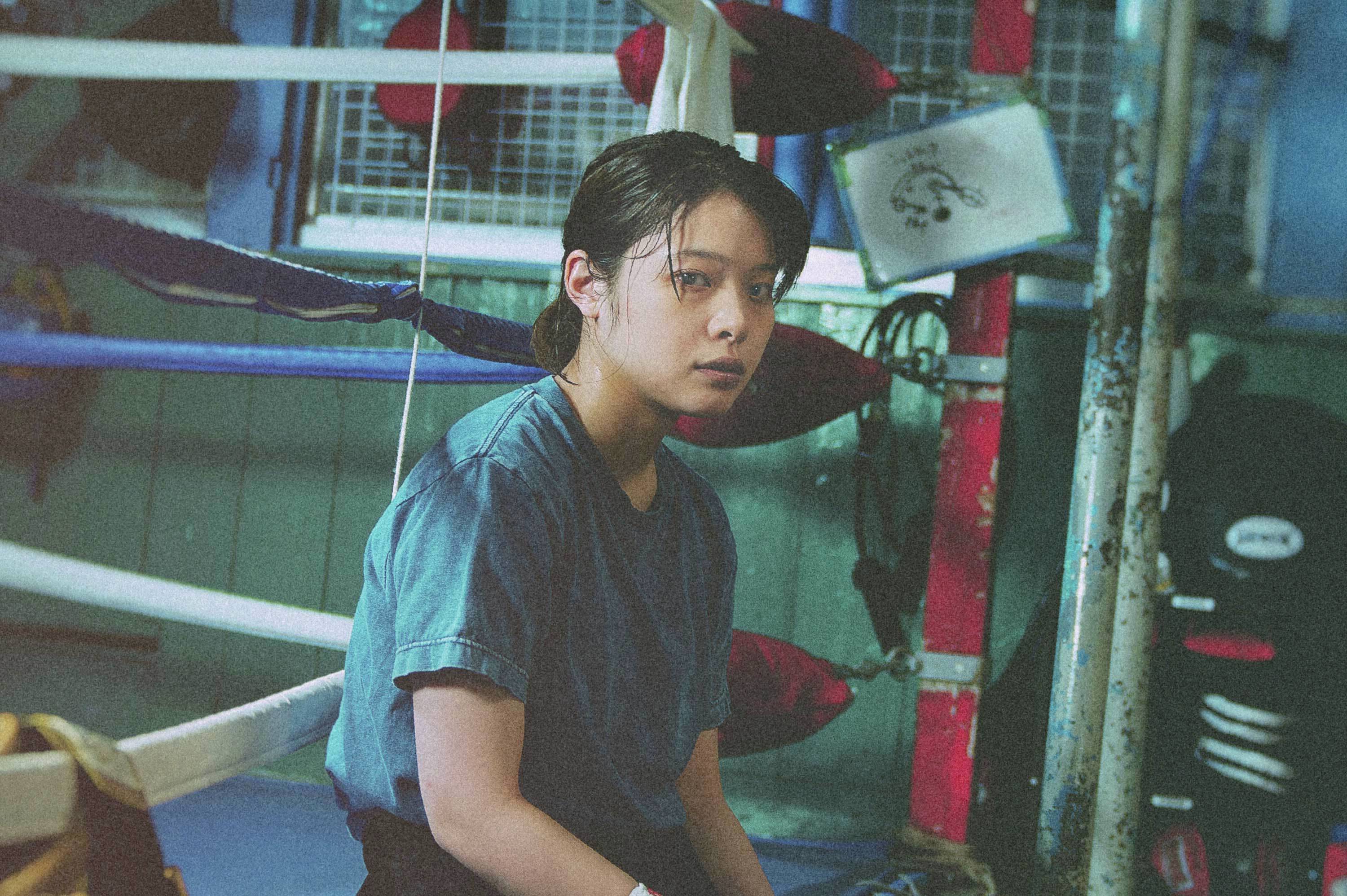 Yukino Kishii plays a fictionalized version of deaf boxer Keiko Ogasawara, who had a short professional career during the early 2010s. | © 2022 ‘SMALL, SLOW BUT STEADY’ FILM PARTNERS / COMME DES CINEMAS