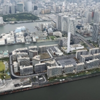 The athletes\' village for the 2020 Tokyo Olympics and Paralympics on an artificial island in Tokyo Bay, which will become the Harumi Flag residential complex | KYODO
