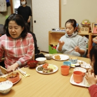 A cafeteria in the city of Osaka that offers free meals to children | KYODO
