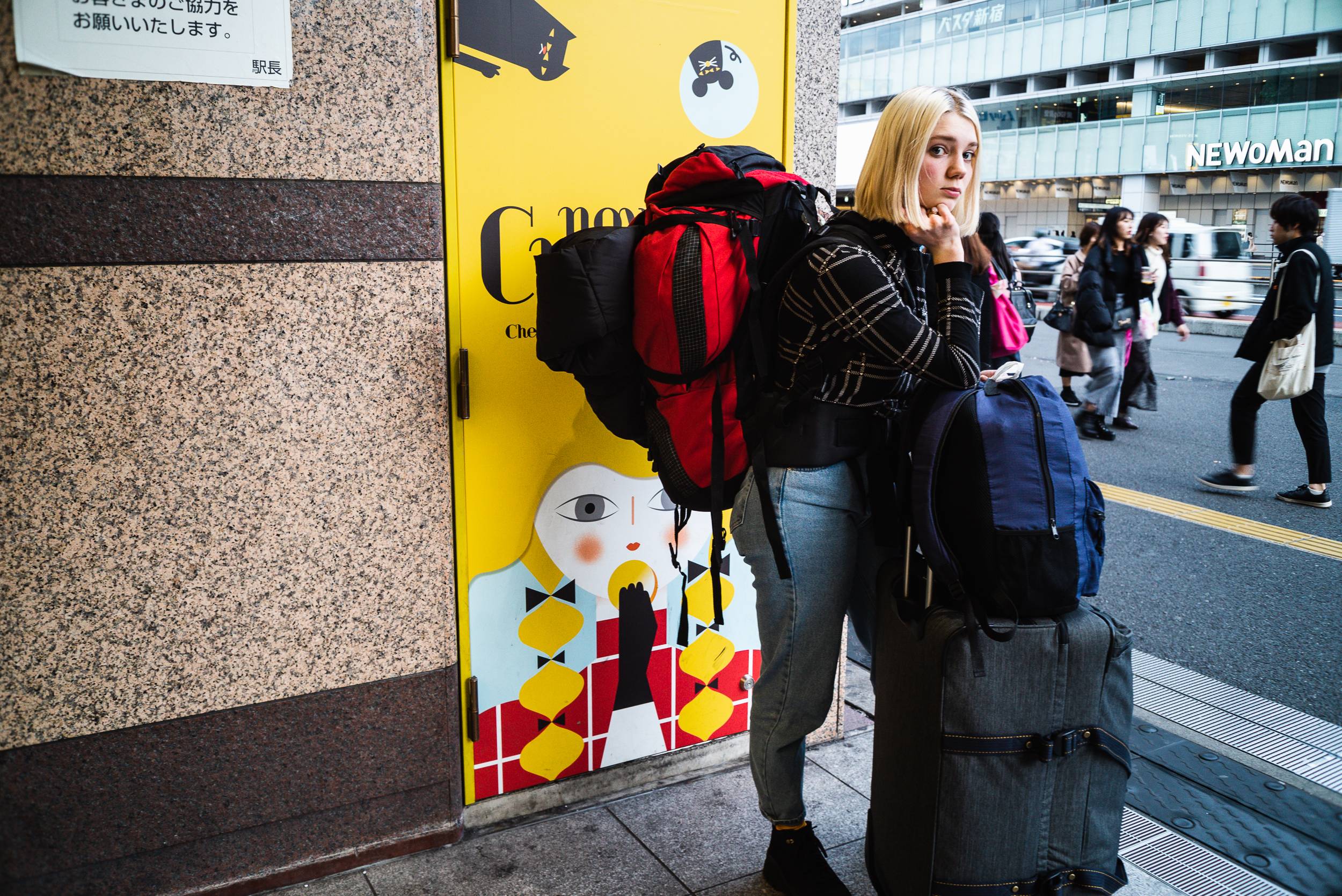 Carrying luggage to the airport may be the easier part of your journey home. International shipping companies were hit hard by the pandemic and appear to still be passing the costs on to customers.  | © JOHAN BROOKS