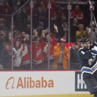 Washington Capitals left wing Alex Ovechkin salutes the fans after the Capitals\' game against the Winnipeg Jets on Friday.  | USA TODAY / VIA REUTERS 