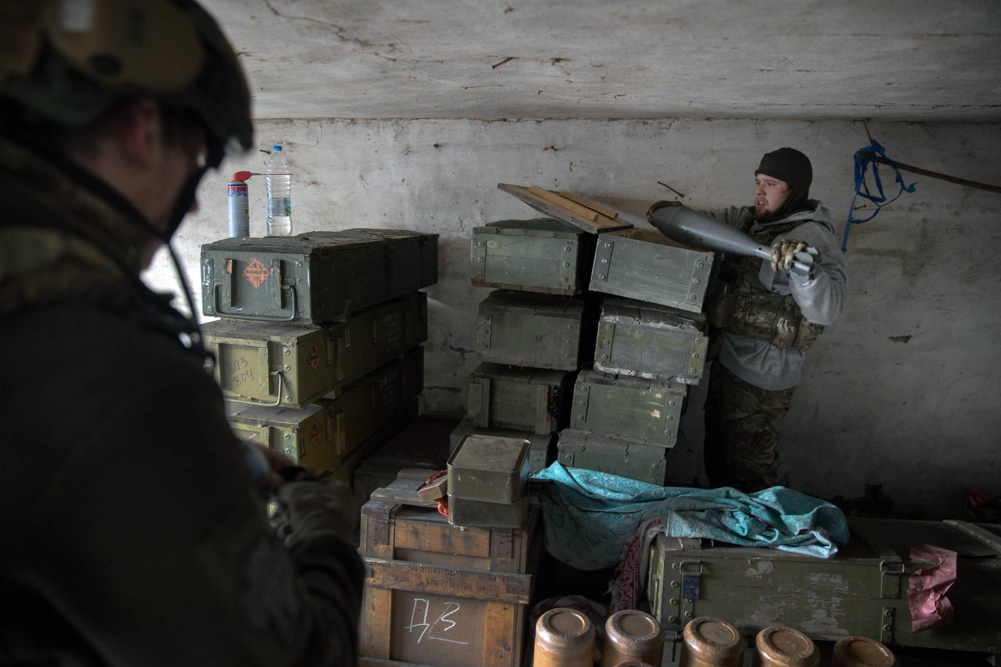 Ukrainian fighters near Lyman, a city recaptured by Ukrainian forces in October, on Sunday | Tyler Hicks / The New York Times