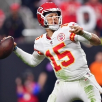 Chiefs quarterback Patrick Mahomes throws against the Raiders during the second half at Allegiant Stadium in Las Vegas on Saturday. | USA TODAY / VIA REUTERS