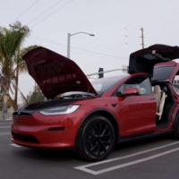 Tesla y sales price reduction
