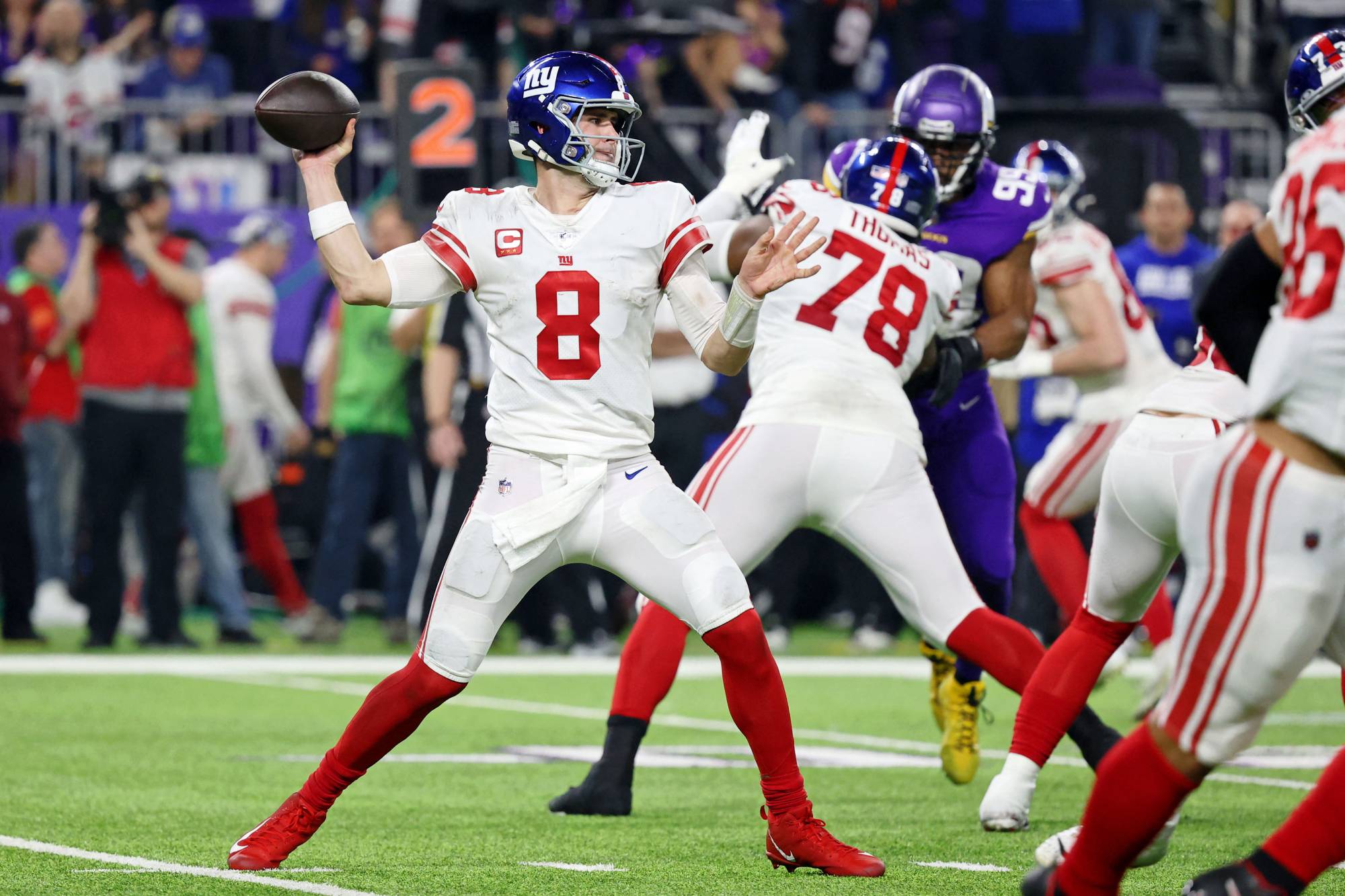 Giants upset Vikings in Daniel Jones' strong playoff debut - The Japan Times