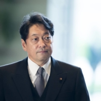 Itsunori Onodera, former defense minister, says Japan and Taiwan need to share \"critical\" intelligence about potential common aerial threats from China. | BLOOMBERG