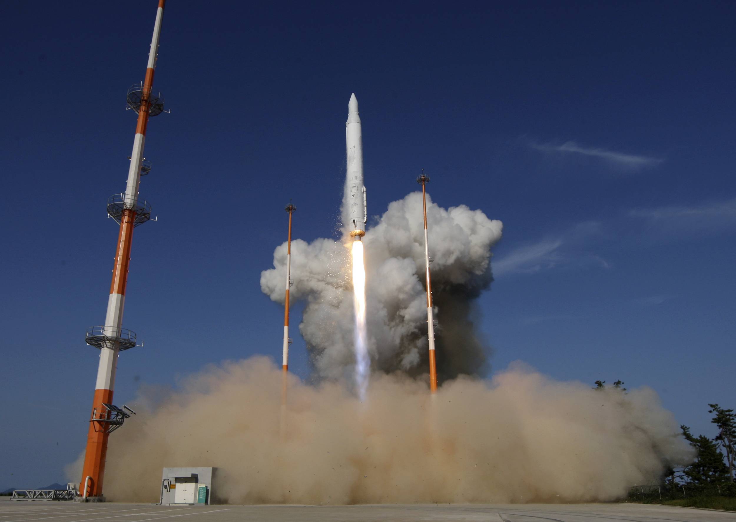 The Korea Space Launch Vehicle-1, or Naro-1, South Korea's first space rocket, is launched from its launch pad at the Naro Space Center in Goheung, south of Seoul, in August 2009. | KOREA AEROSPACE RESEARCH INSTITUTE / VIA REUTERS