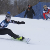 Tsubaki Miki competes in the women\'s parallel giant slalom at the FIS Freestyle Ski, Snowboard and Freeski World Championships in Bakuriani, Georgia. | KYODO