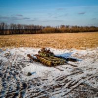 A destroyed Russian tank in the Kharkiv region in Ukraine on Wednesday | AFP-JIJI