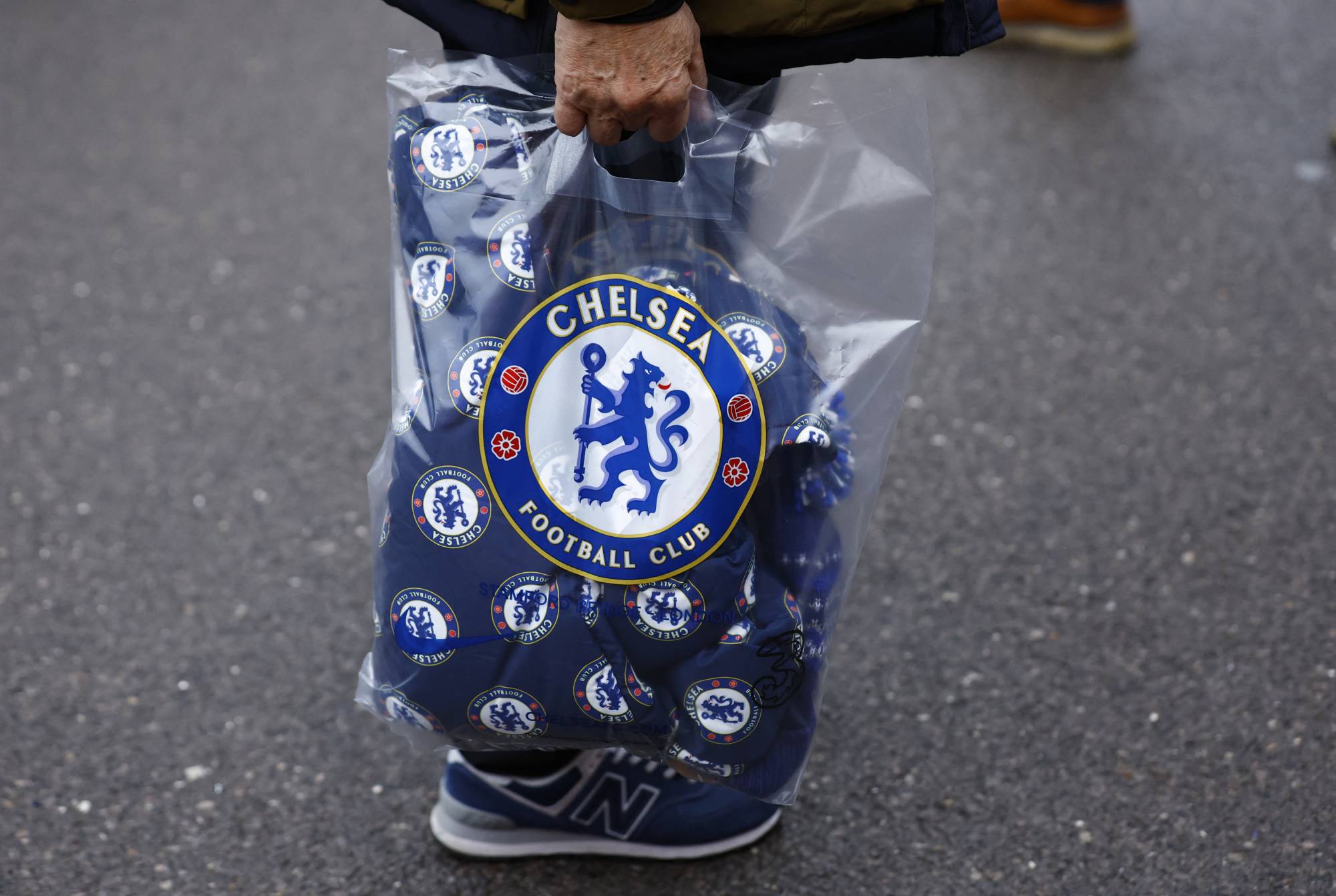 Chelsea FC Shoulder Bag FS  CFC Merchandise  Online Football Gifts Shop 