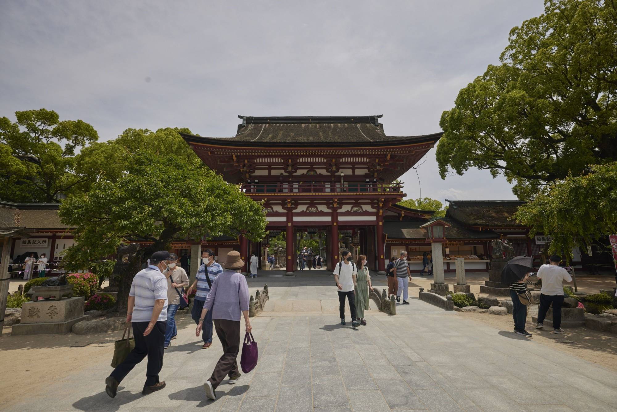 Tourists visit the Dazaifu Tenmangu Shrine in Dazaifu, Fukuoka, in May.  | BLOOMBERG