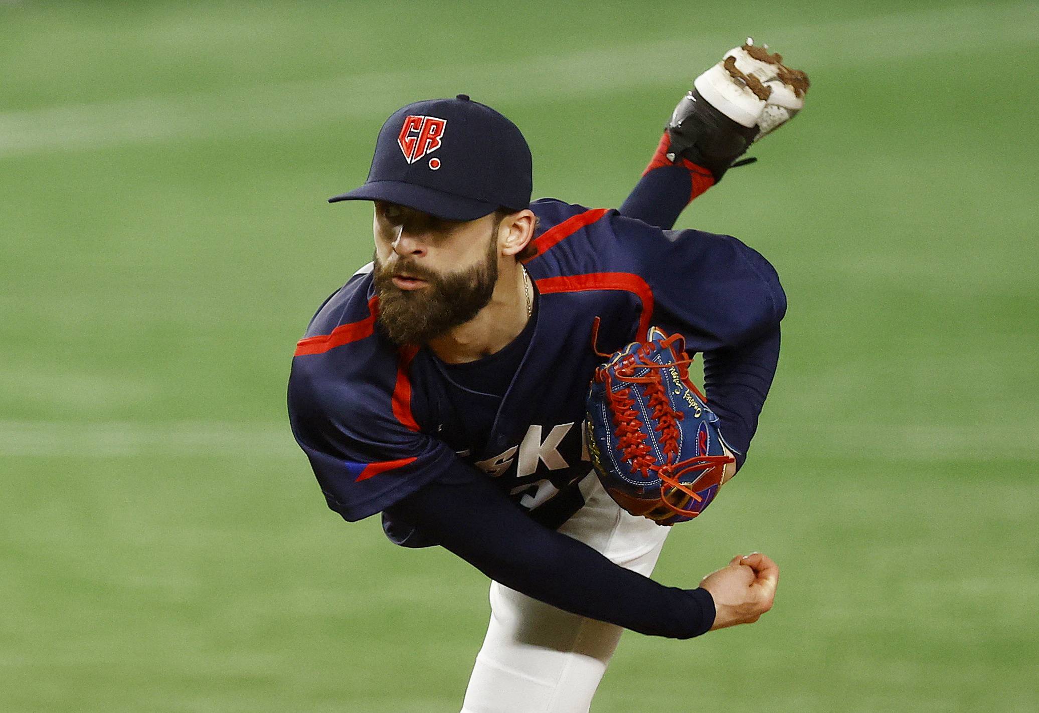 baseball player pitcher