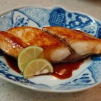 A teriyaki glaze is the perfect enhacement to fresh sawara (Spanish mackerel) fillets. | ELIZABETH ANDOH