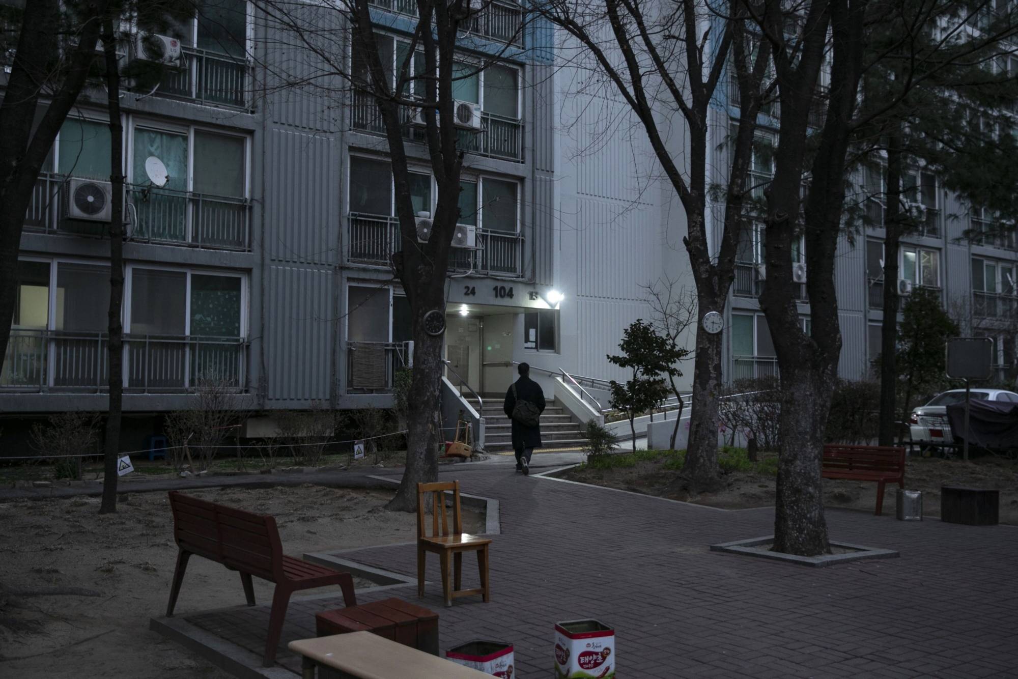 North Korean defectors are dying lonely deaths in wealthy South Korea