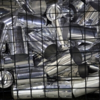 Discarded aluminum cans at a recycling can plant in Wakefield, England, in May 2013 | BLOOMBERG